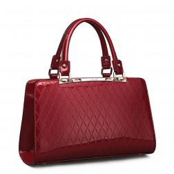 Sac à main rouge à fermoir métallique