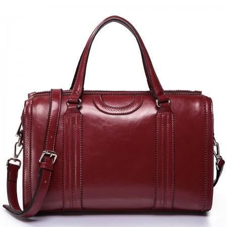Elegant leather handbag red